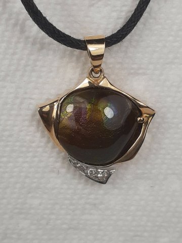 Fire agate pendant - Jewellery