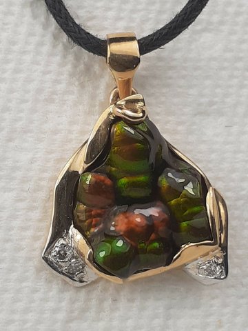 Fire agate pendant - Jewellery