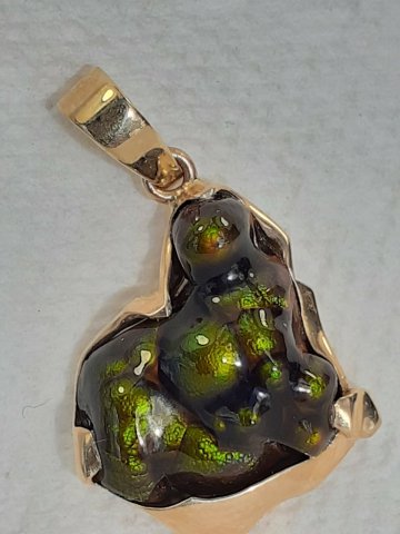 Fire agate pendant - Jewellery